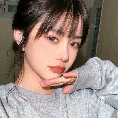 新娘向后跑